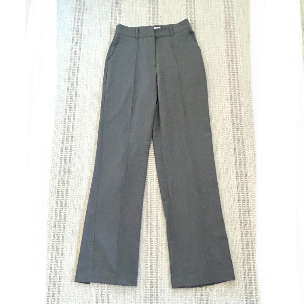 NA-KD Gray Back Slit Suit Straight Leg Pants